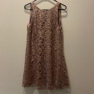 𝑩𝒆𝒍𝒍𝒆 𝑩𝒂𝒅𝒈𝒍𝒆𝒚 𝑴𝒊𝒔𝒄𝒉𝒌𝒂 𝑫𝒓𝒆𝒔𝒔 𝑺𝒊𝒛𝒆:4 𝑹𝒐𝒔𝒆 𝑮𝒐𝒍𝒅